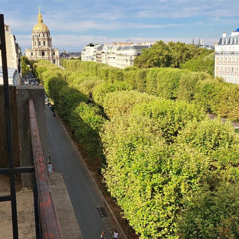 Bright & elegant appartment with view over Invalides, near St Germain des Prés - Appartement avec Vue et Balcon - 19