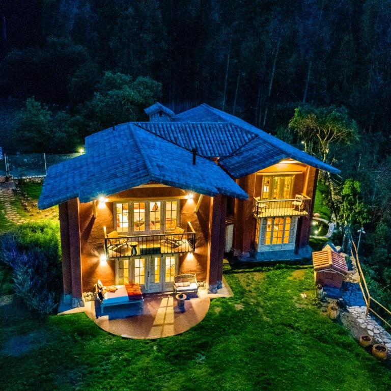 NUNA by DCO - Five-Bedroom House - 29