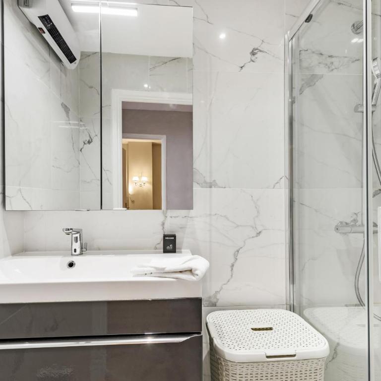 "Rue Longue" Vue Mer, Spacieux, Rénové - Appartement 2 Chambres - 20