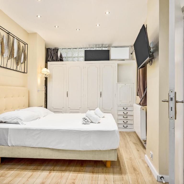 "Rue Longue" Vue Mer, Spacieux, Rénové - Appartement 2 Chambres - 24