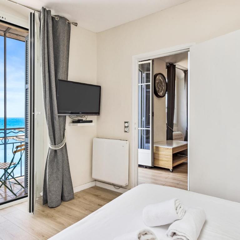 "Rue Longue" Vue Mer, Spacieux, Rénové - Appartement 2 Chambres - 21