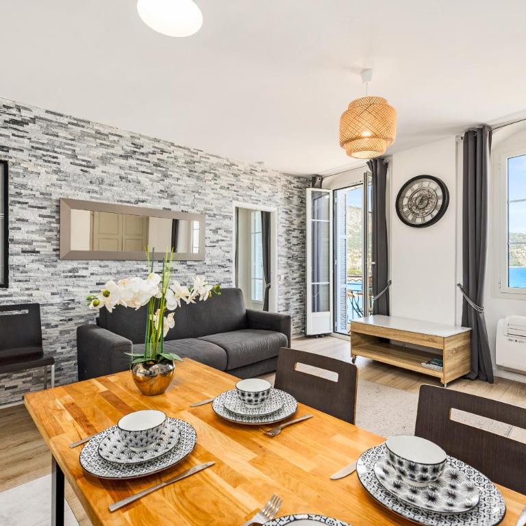 "Rue Longue" Vue Mer, Spacieux, Rénové - Appartement 2 Chambres - 11