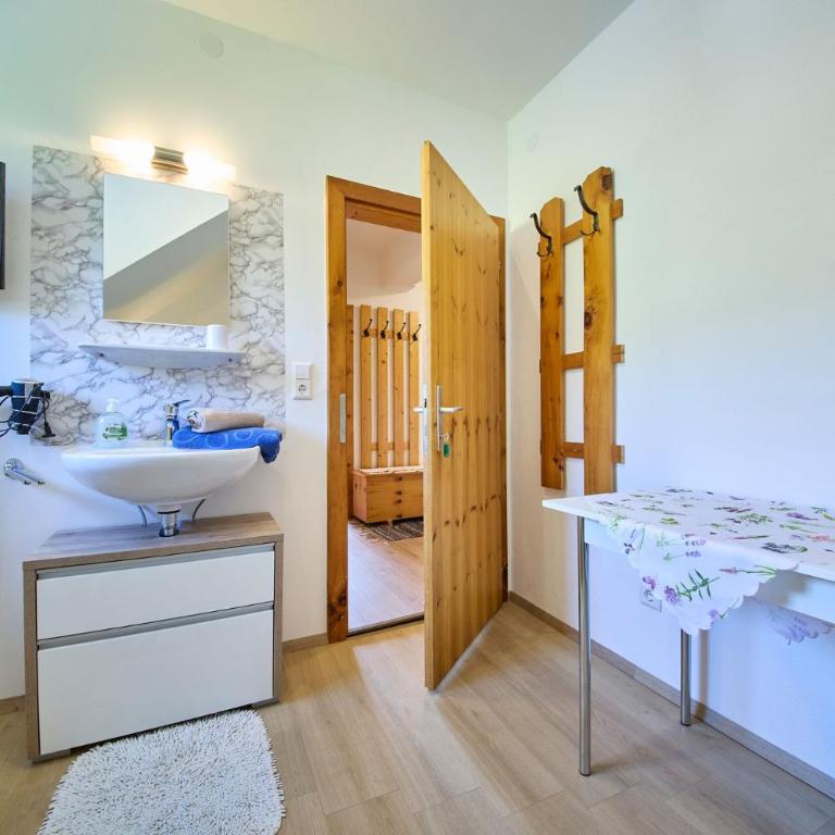 Krapflhof - Apartment mit 3 Schlafzimmern - 48