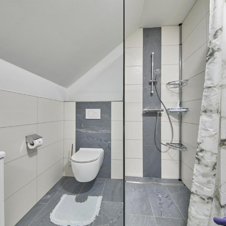 Krapflhof - Apartment mit 3 Schlafzimmern - 65