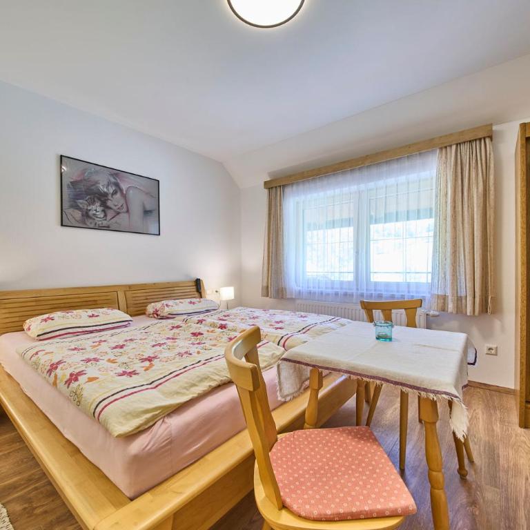 Krapflhof - Apartment mit 3 Schlafzimmern - 51