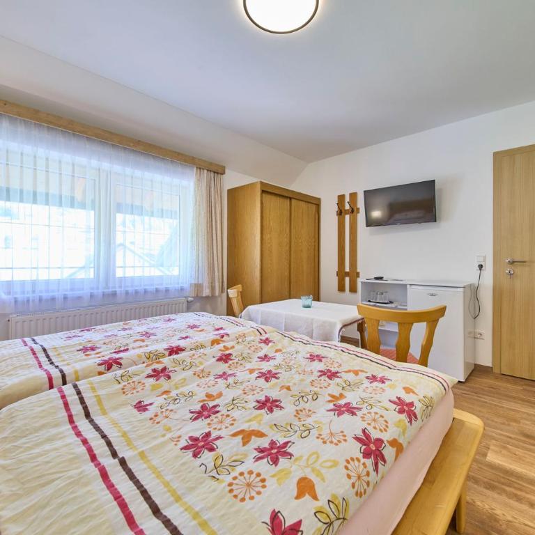 Krapflhof - Apartment mit 3 Schlafzimmern - 57