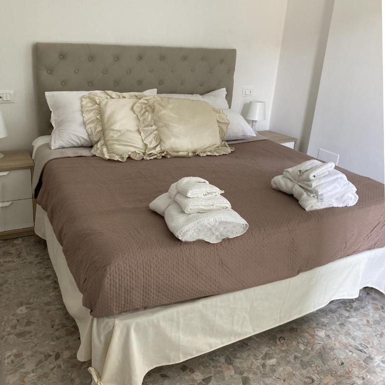 Garbatella House - Camera Matrimoniale con Bagno Privato - 12