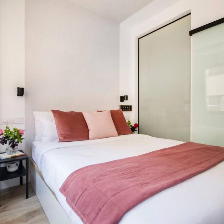 Retiro Park-Serrano-Gran Via - One-Bedroom Apartment - 24