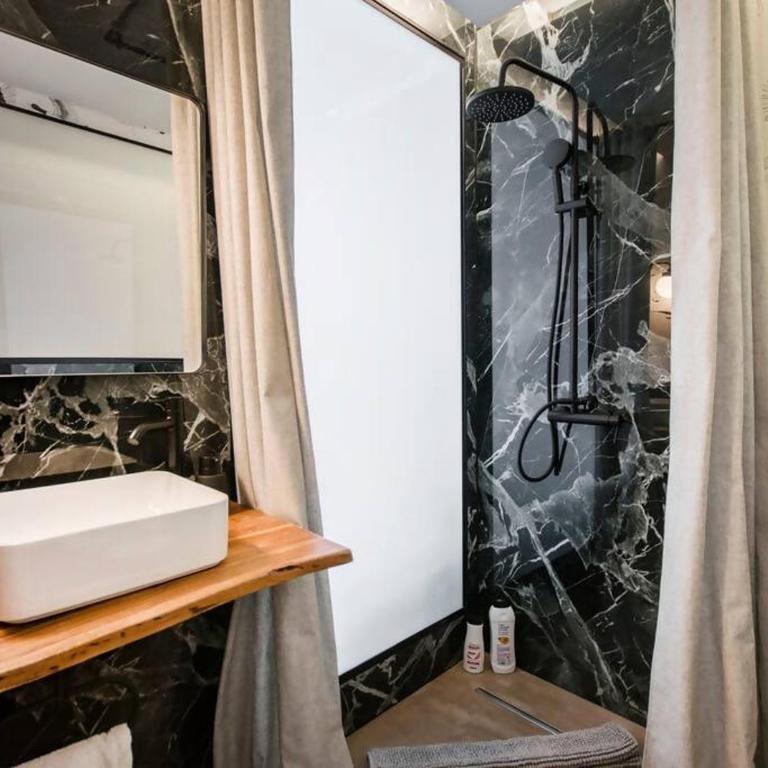 Retiro Park-Serrano-Gran Via - One-Bedroom Apartment - 39