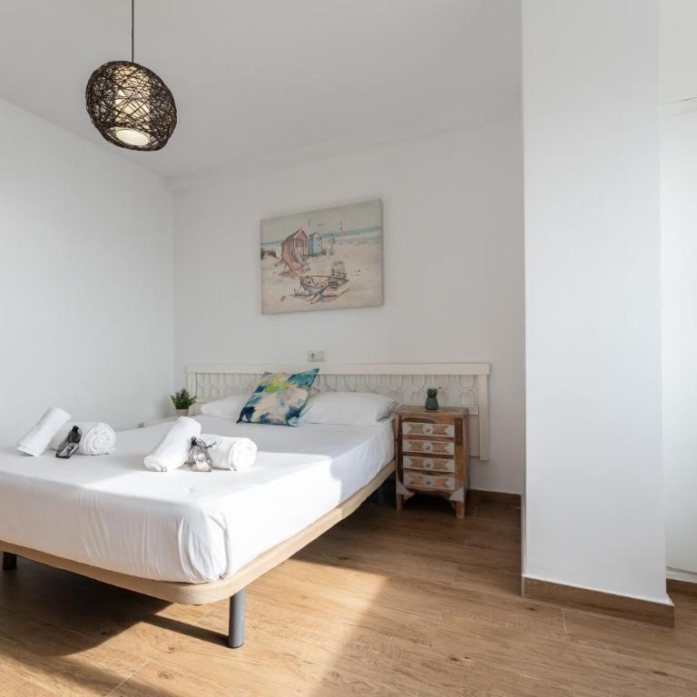 MalagaSuite Impressive Seaviews Fuengirola - Two-Bedroom Apartment with Terrace and Sea View - 18