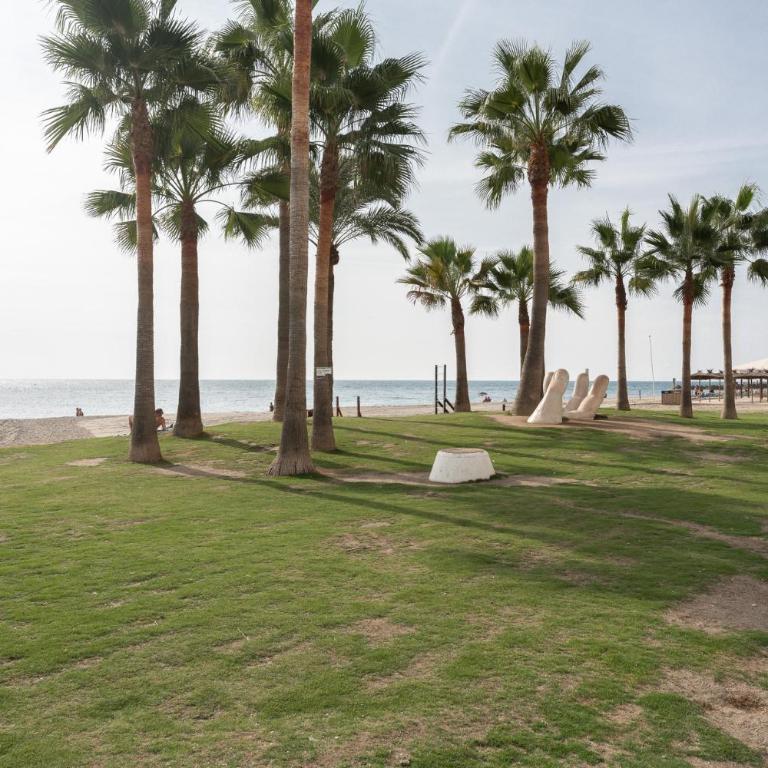 MalagaSuite Impressive Seaviews Fuengirola - Two-Bedroom Apartment with Terrace and Sea View - 40