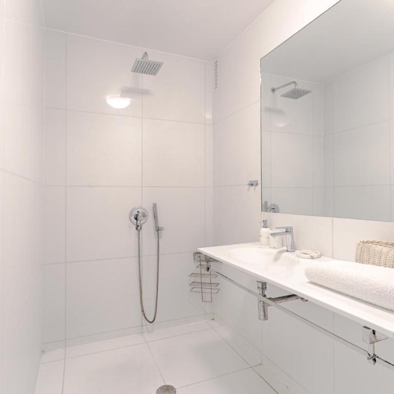 Apt Dupleix Luxueux Cœur du 16ème 8P 4BR - Appartement - 10
