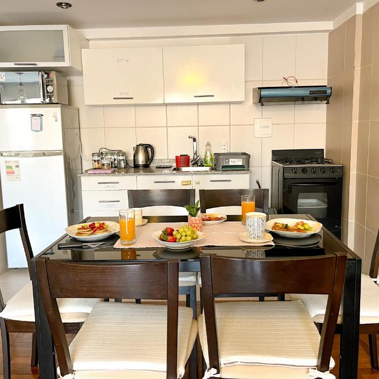 Gem in Calacoto Centric Warm with washer 2 blocks to Ave - Apartamento de 1 dormitorio - 40