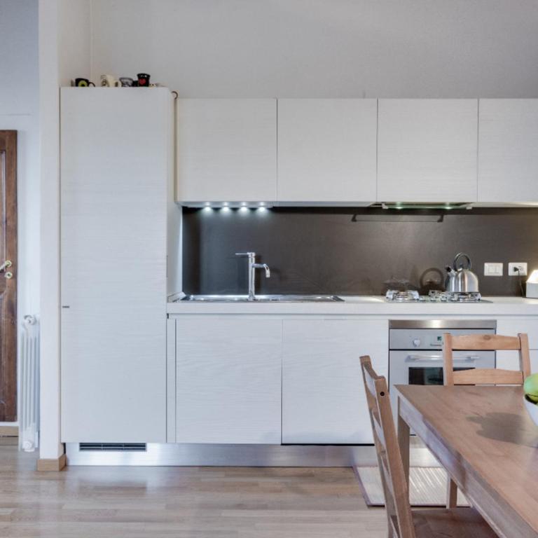 Ampio bilocale vista mozzafiato sulle Alpi! - Appartamento con 1 Camera da Letto - 13