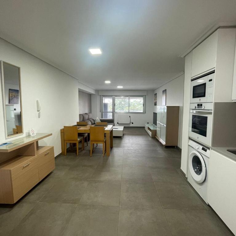 Cíes Homes García Barbón 108 - Love your Stay - Apartamento de 2 dormitorios - 1