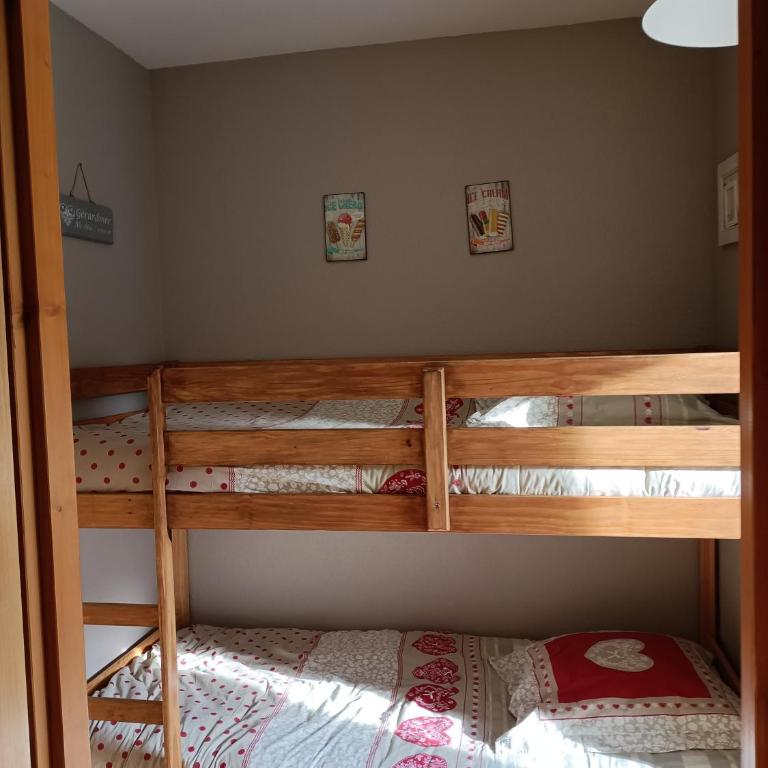 Appartement GERARDMER - Magnifique vue sur le lac - 2 adultes et 2 enfants pour 5 nuits minimum - Appartement 2 Chambres - 5