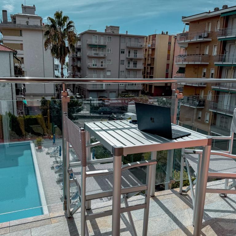 Perla Marina Apartments - Appartamento con Vista Piscina - 26