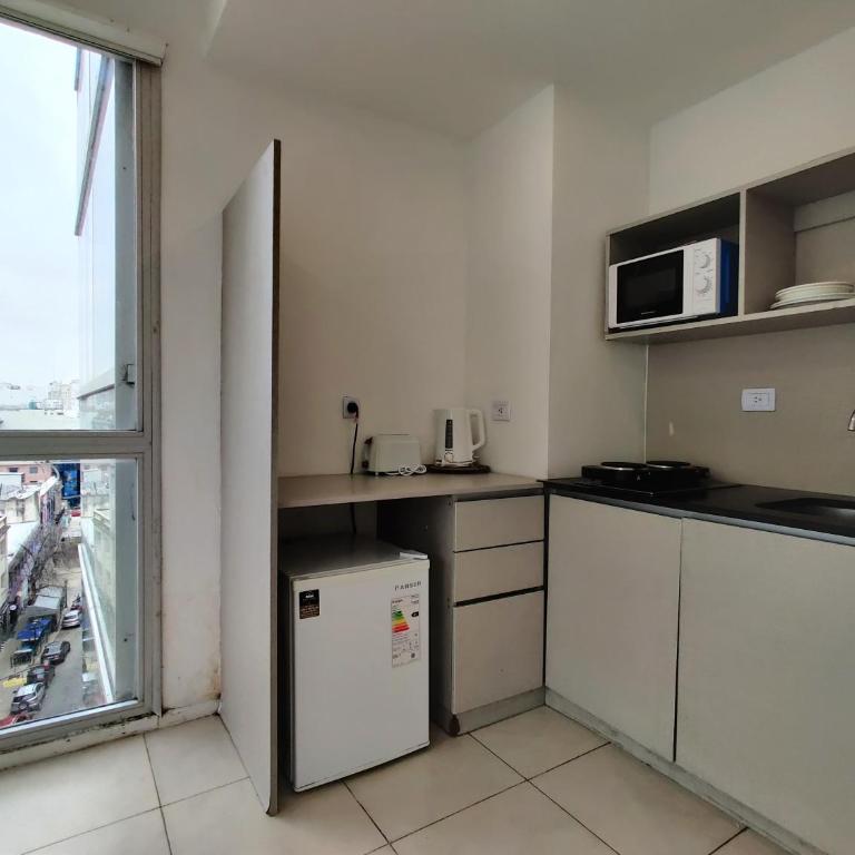 Modernos y Cómodos Departamentos en San Telmo - One-Bedroom Apartment with Balcony - 8