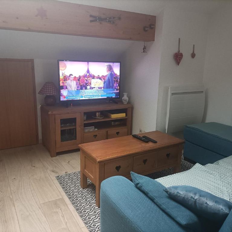 Appartement GERARDMER - Magnifique vue sur le lac - 2 adultes et 2 enfants pour 5 nuits minimum - Appartement 2 Chambres - 17