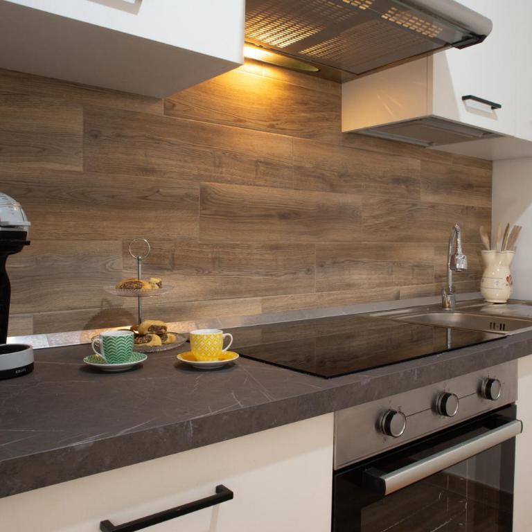Casa LiVi - The Fab Stay - Appartamento con 2 Camere da Letto - 1