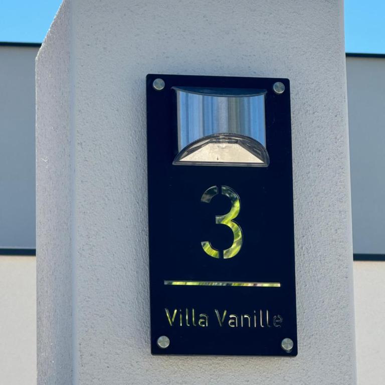 Villa Vanille Cap d Agde Luxe piscine chauffée 5 étoiles - Villa - 56