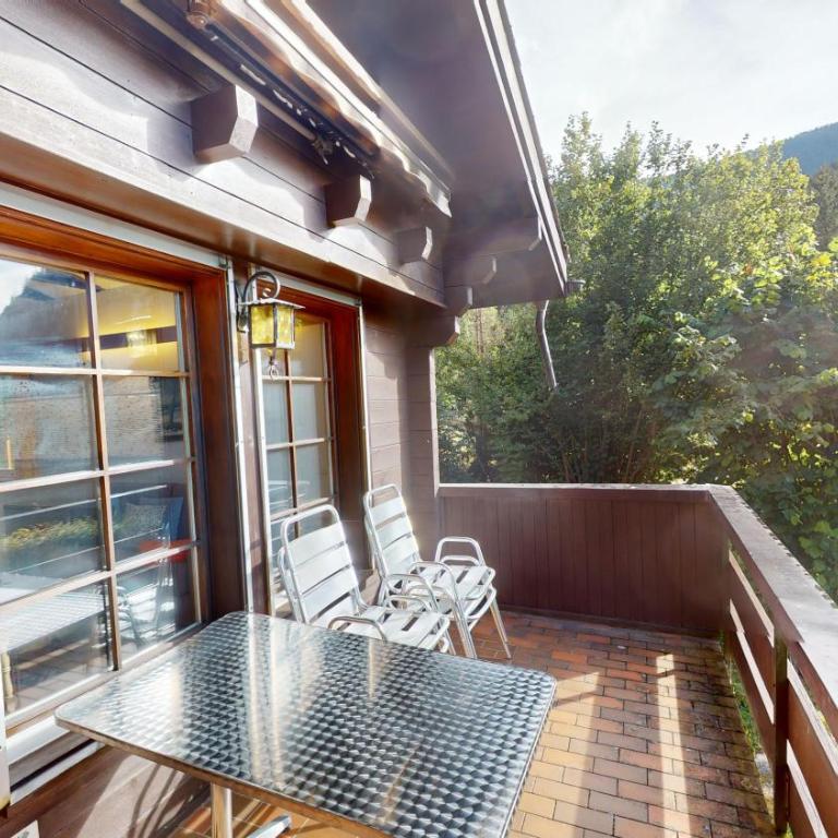 Chalet Bürcher - Two-Bedroom Chalet - 13