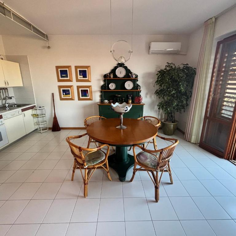 Appartamento Mediterraneo - Appartamento con 3 Camere da Letto e con Balcone - 7