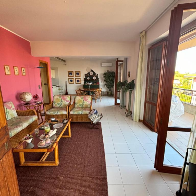 Appartamento Mediterraneo - Appartamento con 3 Camere da Letto e con Balcone - 3