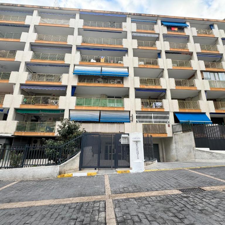 Apartsalou Argenta - One-Bedroom Apartment - 13