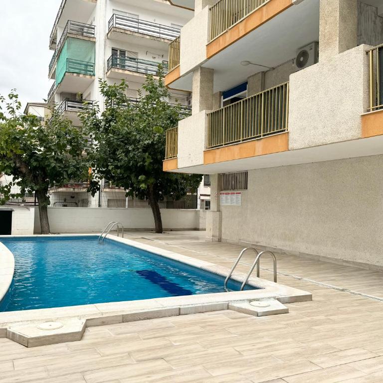 Apartsalou Argenta - One-Bedroom Apartment - 2