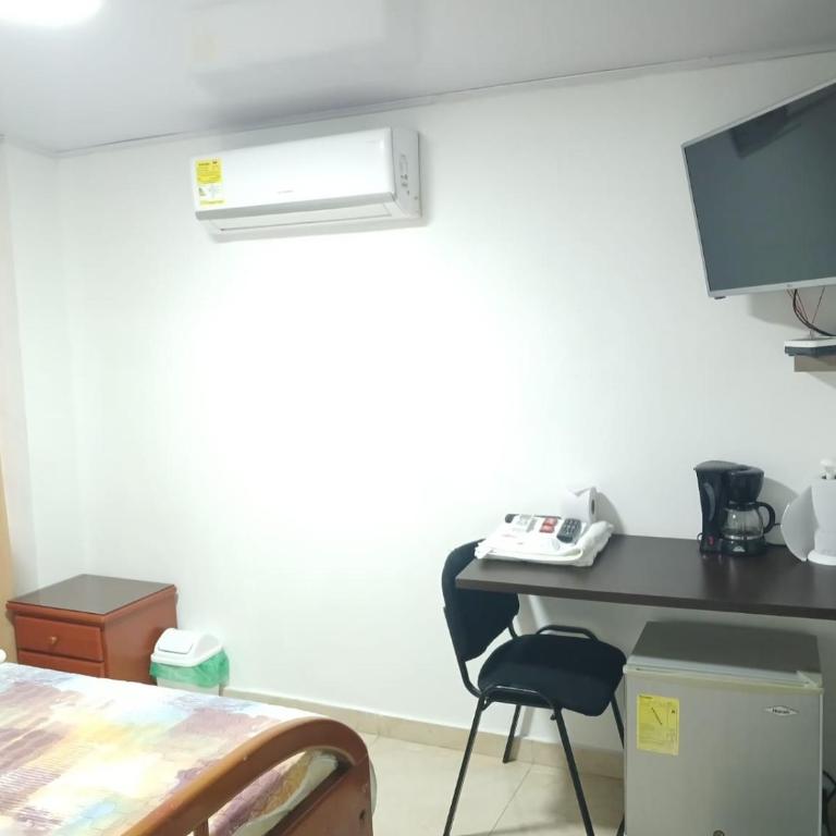 Habitación Independiente El paraíso - Cerca al Gran Malecón del Rio-Barranquilla - Habitación Doble - 2 camas - 4