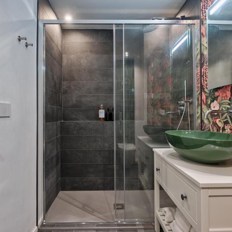 Bligny Zero by Apartments To Art - Camera King - 7