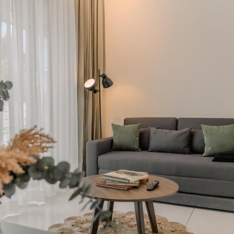 Departamentos Central by VIATO - Two-Bedroom Apartment with Private Pool - 4
