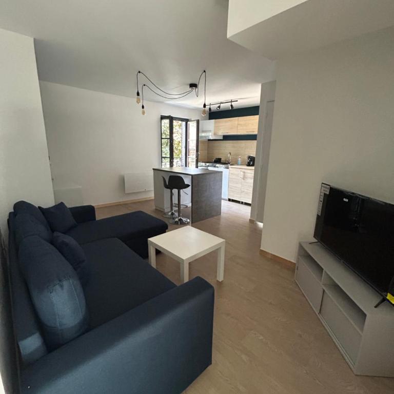 L'immeuble HORME - Au Cœur du Quartier Thermal - Vichy - Two-Bedroom Apartment - 2