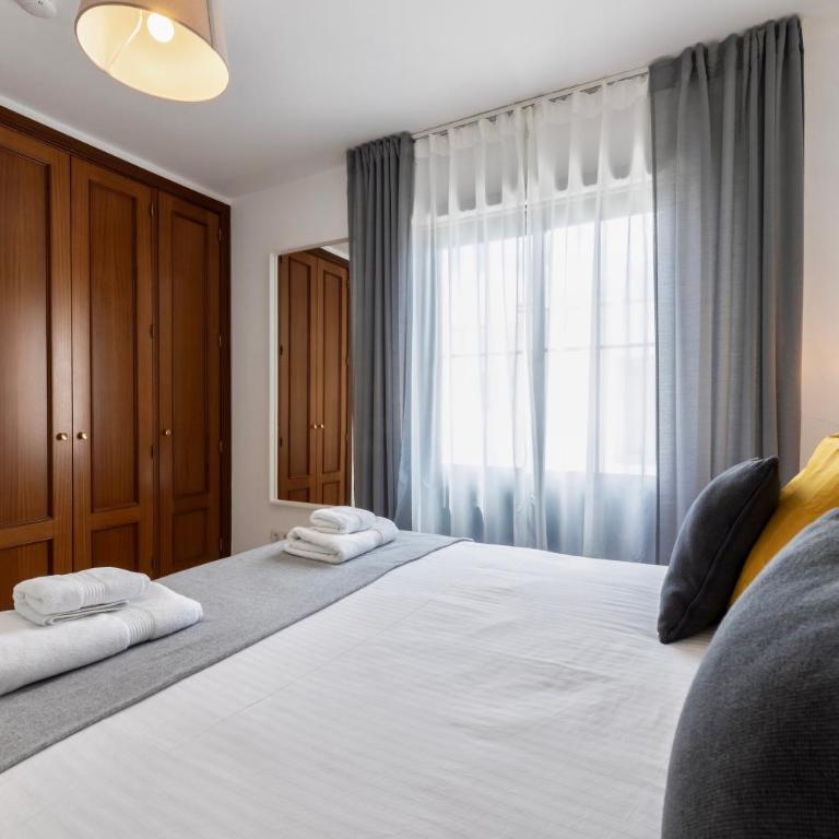 Villa Playa Blanca - Heated pool, AirCon - Villa with Private Pool - 32