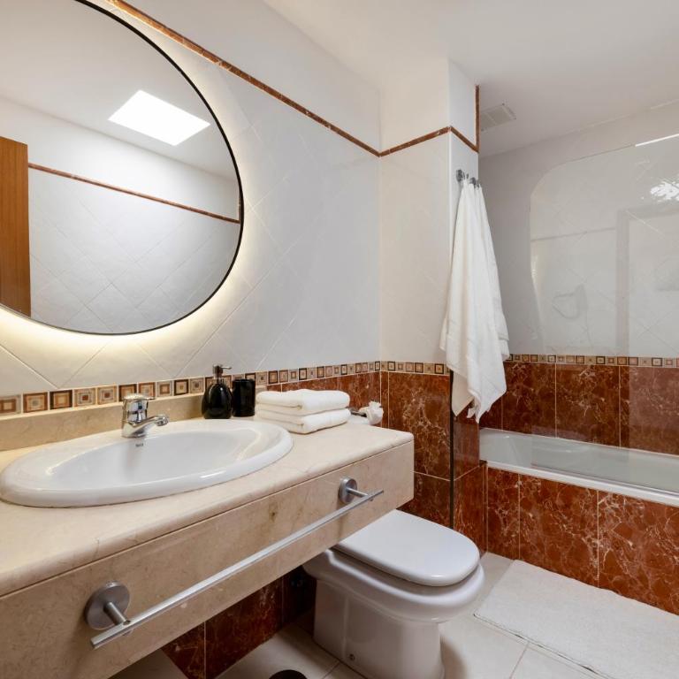 Villa Playa Blanca - Heated pool, AirCon - Villa with Private Pool - 38