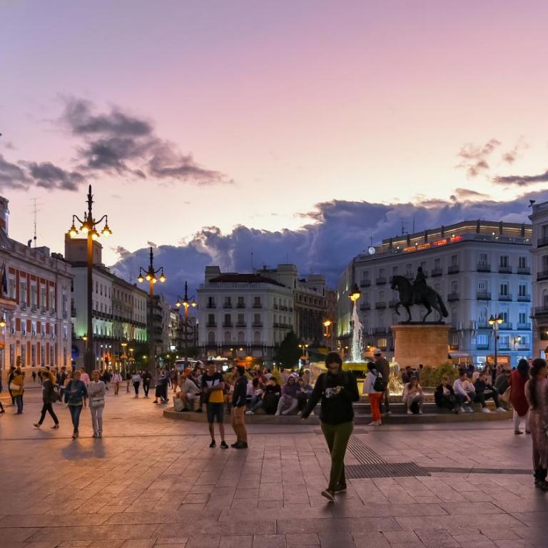Wanderlust Apartaments Gran Vía - One-Bedroom Apartment with View - 18