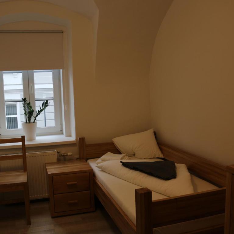 Hotel SINOS - Budget Einzelzimmer - 4
