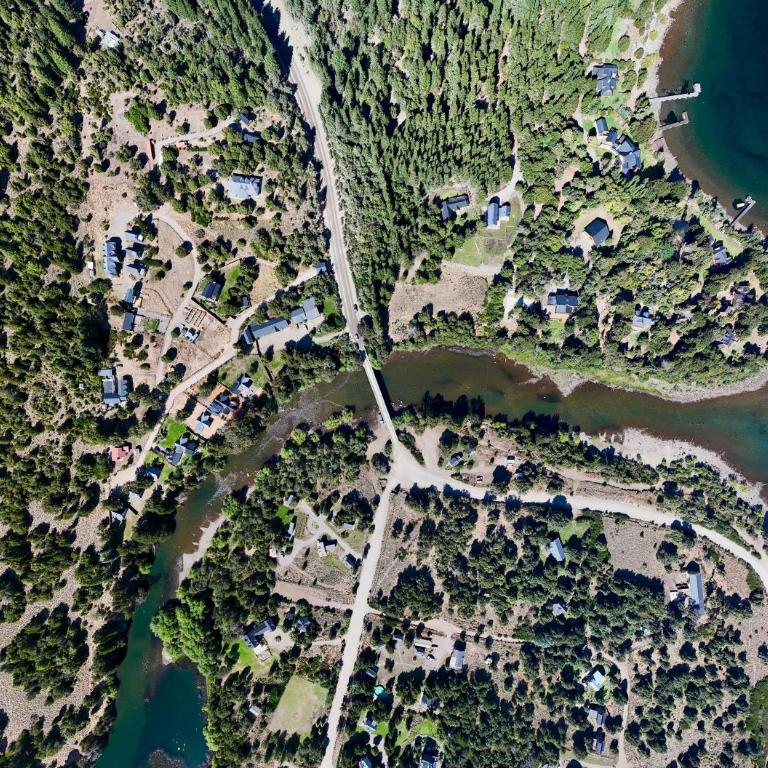 Alma Andina con orilla de río, frente al lago - Casa de 4 dormitorios - 43