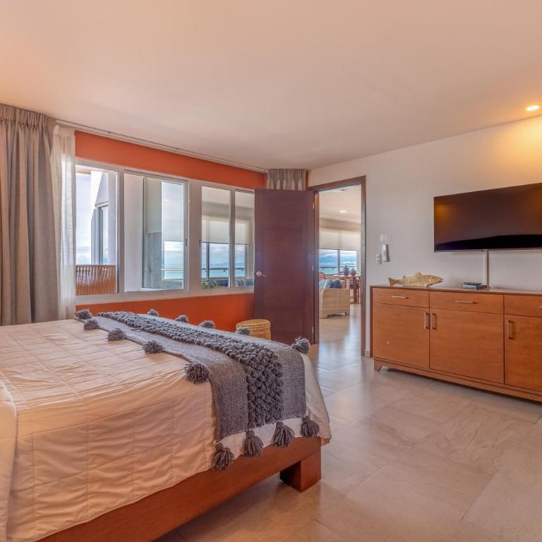 The Paramar Beachfront Boutique Hotel With Breakfast Included - Downtown Malecon - Ático Exclusivo de 2 dormitorios Casa Don Martin con piscina pequeña - 2 camas extragrandes - Frente a la playa - 13