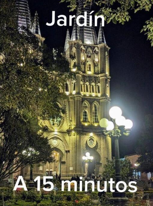 15 mins to Jardín Spacious & Convenient House - Four-Bedroom House - 13