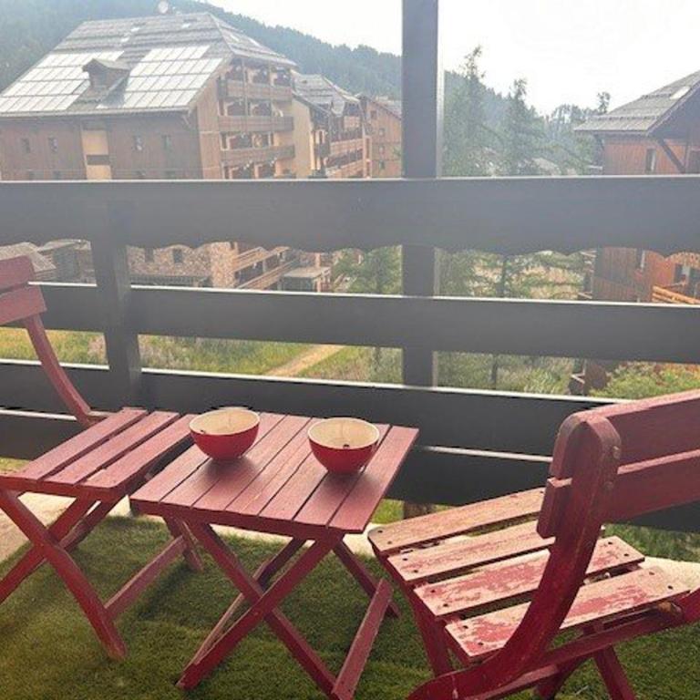 Studio cabine 5 pers à Risoul, pied des pistes et proche navette - FR-1-330-582 - Apartment - 12