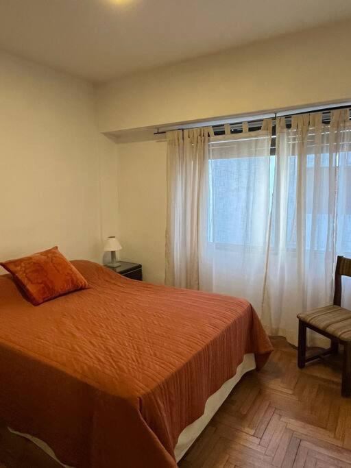 Espacioso y a pasos de la playa - Apartamento de 2 dormitorios - 2