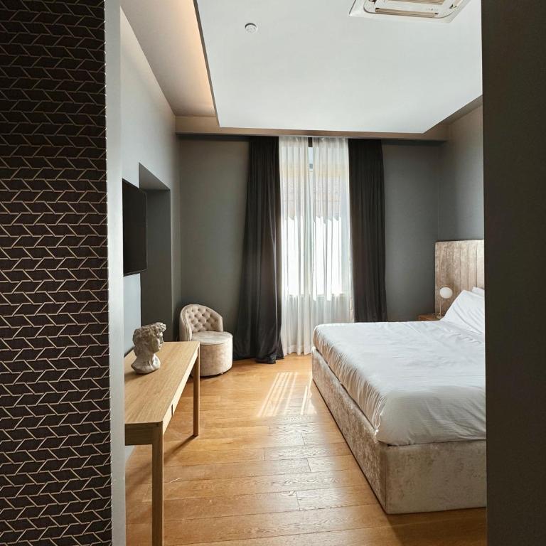 Residenza Imperiale - Trevi Suites - Camera King Superior - 2