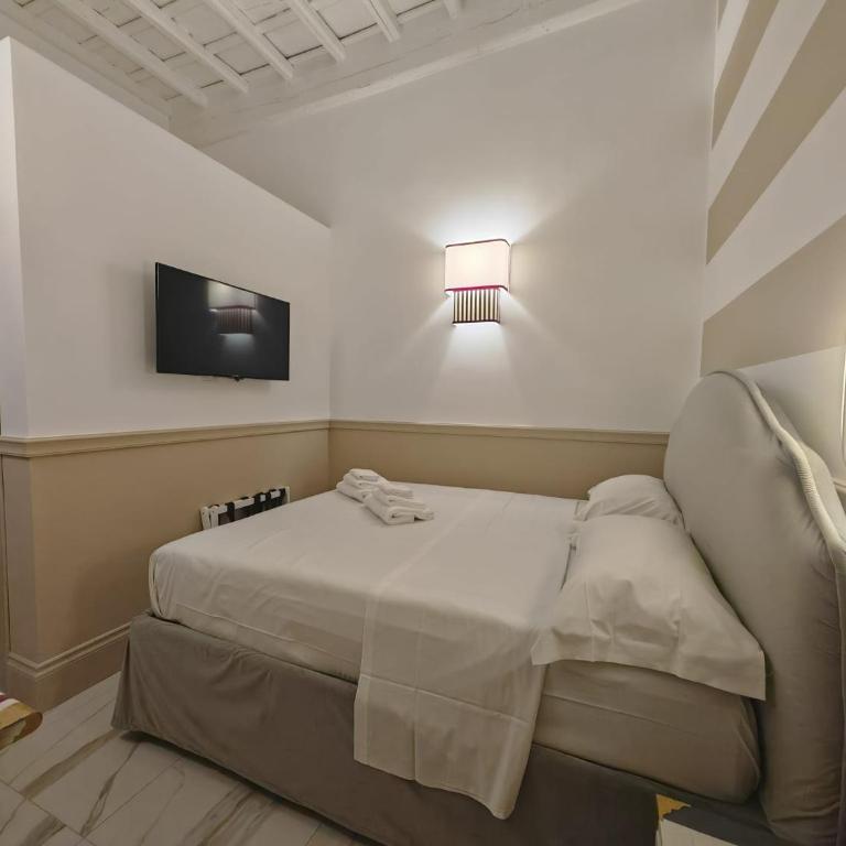 Cozy Luxury Room Pantheon - Camera Matrimoniale Economy - 9