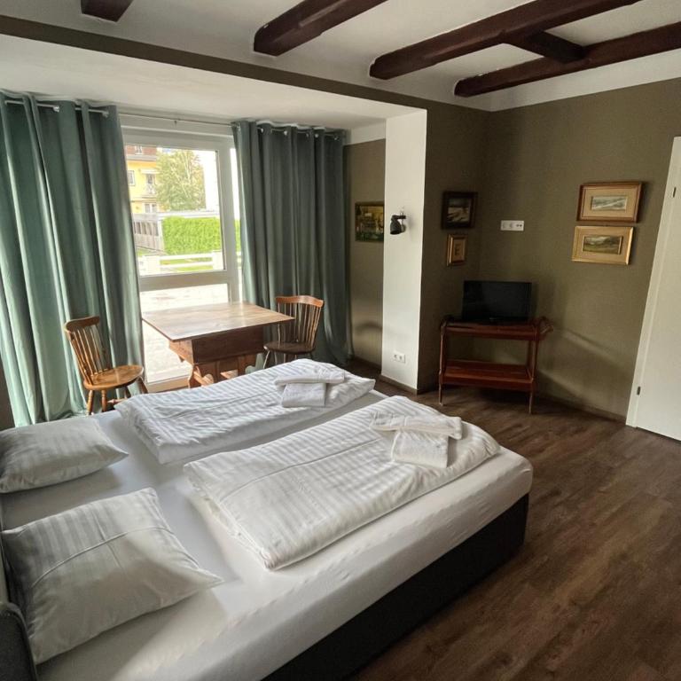 The Dorn Gastein - Habitación Doble con baño privado externo - 4