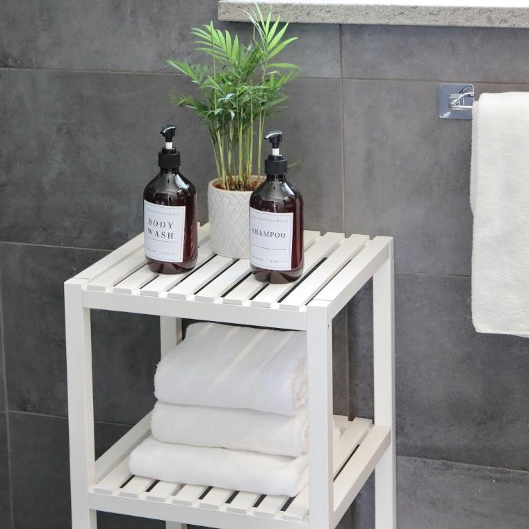 Parcheggio privato - Free Wifi e Self Check-in - Appartamento con 1 Camera da Letto - 40