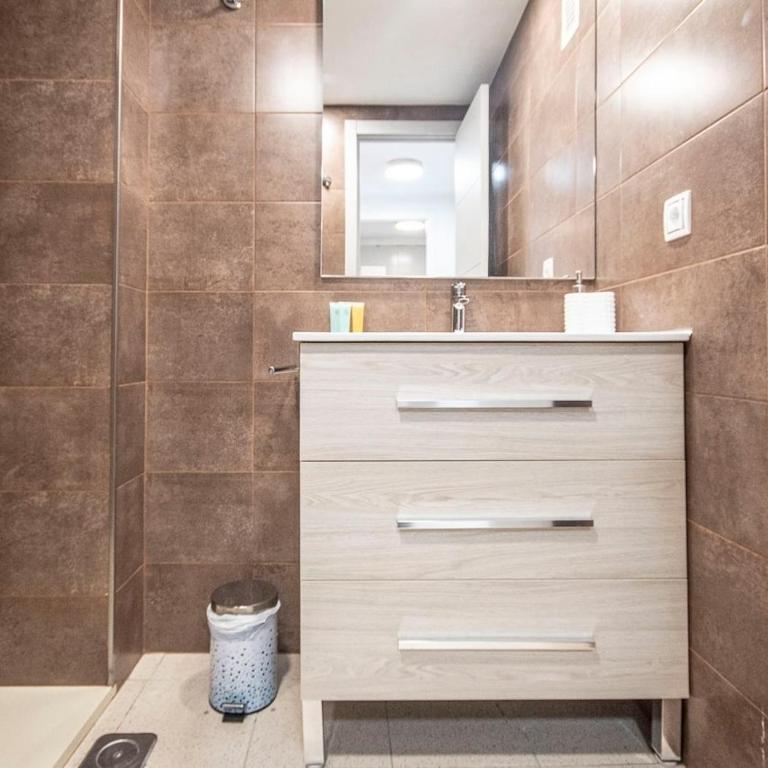 Torre Domo Levante Playa Ganna - Two-Bedroom Apartment - 30