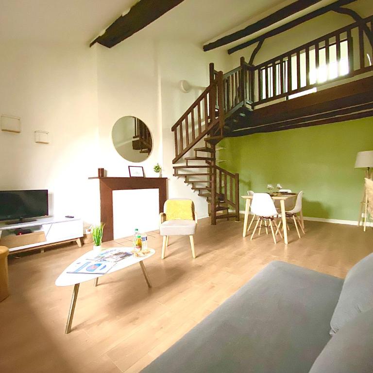 Le Duplex, magnifique centre historique - Appartement - 8