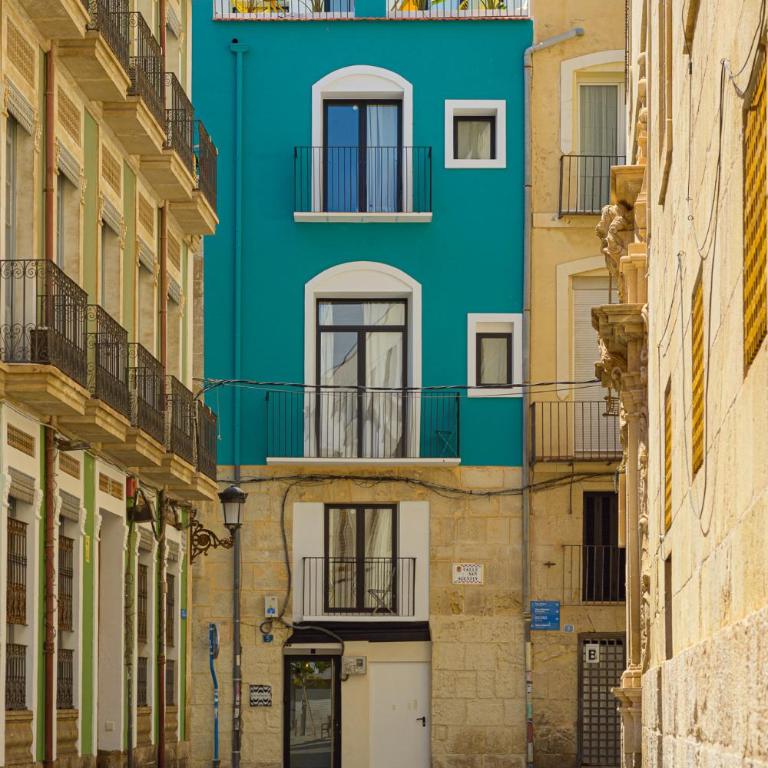 Apartment with exceptional charm in historic center of Alicante - Two-Bedroom Apartment - 6